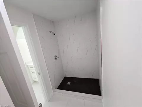 Bath - 5234 Sholtz St, Naples, FL 34113 photo 6 of 7