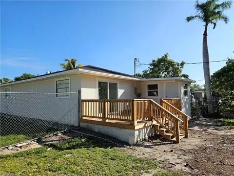 Exterior - 5234 Sholtz St, Naples, FL 34113 photo 4 of 9