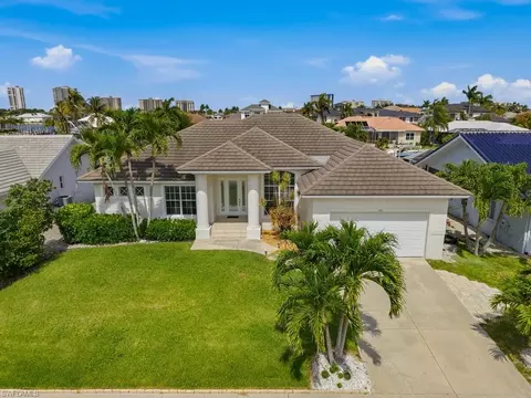 100 Lamplighter Dr, Marco Island, FL 34145