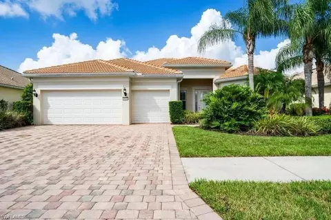 8628 Palermo Ct, Naples, FL 34114