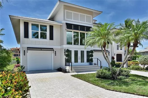219 Bayfront Dr, Bonita Springs, FL 34134