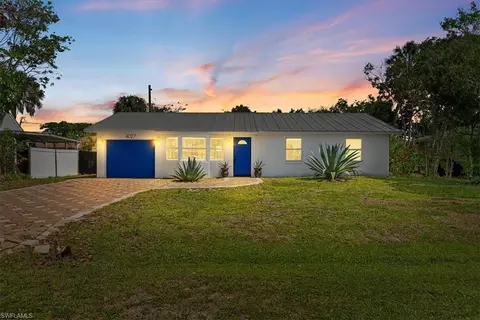 4027 Mindi Ave, Naples, FL 34112
