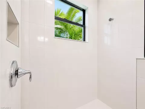 Bath - 20408 Estero Crossing Blvd, Estero, FL 33928 photo 10 of 10