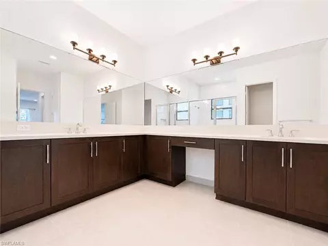 Bath - 20408 Estero Crossing Blvd, Estero, FL 33928 photo 5 of 10