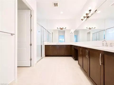 Bath - 20408 Estero Crossing Blvd, Estero, FL 33928 photo 7 of 10