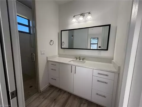 Bath - 136-138 Pullman St, Lehigh Acres, FL 33974 photo 1 of 3
