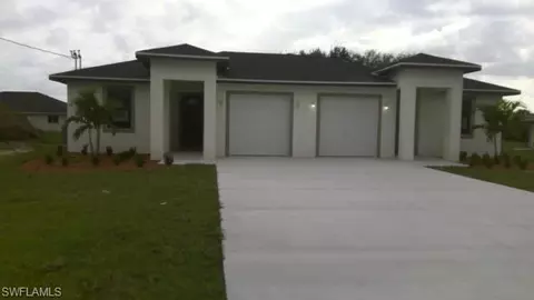 136-138 Pullman St, Lehigh Acres, FL 33974
