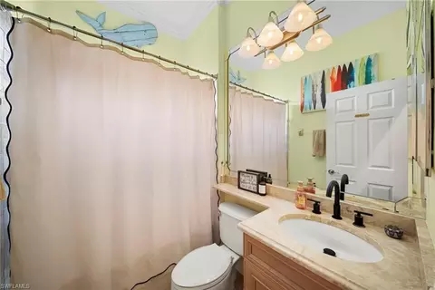 Bath - 7933 Founders Cir, Naples, FL 34104 photo 3 of 4