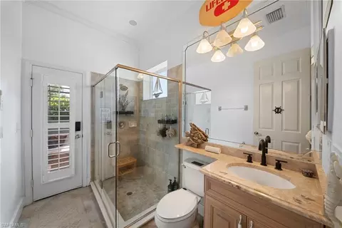 Bath - 7933 Founders Cir, Naples, FL 34104 photo 4 of 4