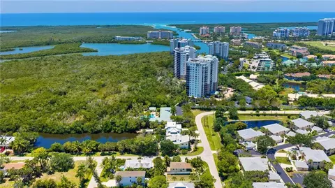 718 Pan Am Ave, Naples, FL 34110 photo 4