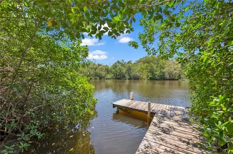 718 Pan Am Ave, Naples, FL 34110 photo 11