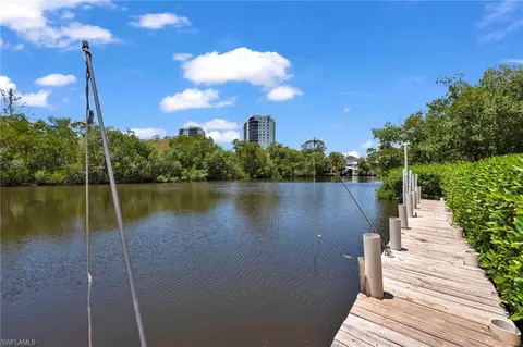 718 Pan Am Ave, Naples, FL 34110 photo 9