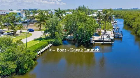 718 Pan Am Ave, Naples, FL 34110 photo 7