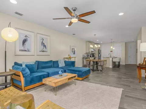 Living - 14867 Edgewater Cir, Naples, FL 34114 photo 3 of 4