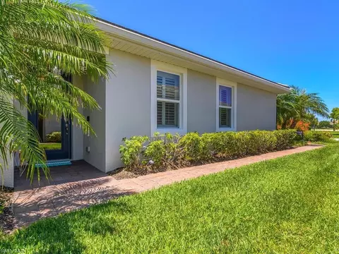 Exterior - 14867 Edgewater Cir, Naples, FL 34114 photo 8 of 12