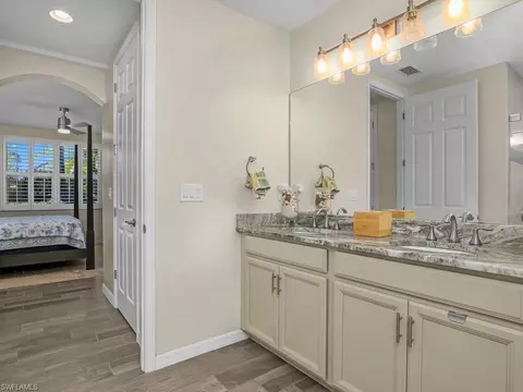 Bath - 14867 Edgewater Cir, Naples, FL 34114 photo 1 of 4