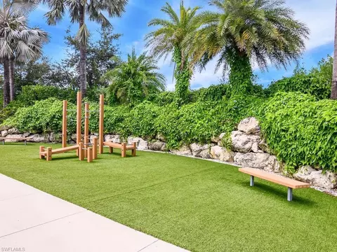 Exterior - 14867 Edgewater Cir, Naples, FL 34114 photo 12 of 12