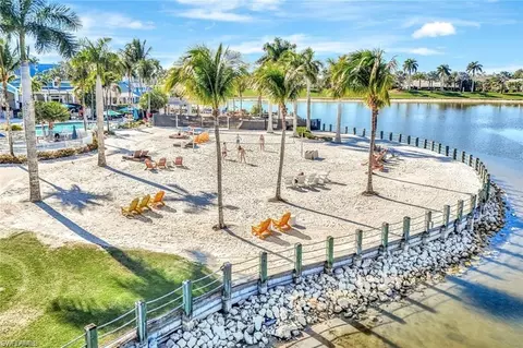 View/Area - 14867 Edgewater Cir, Naples, FL 34114 photo 4 of 8