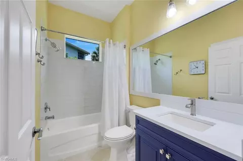 Bath - 16221 Parque Ln, Naples, FL 34110 photo 3 of 3