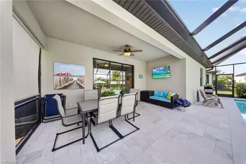 Exterior - 19905 Beverly Park Rd, Estero, FL 33928 photo 7 of 11