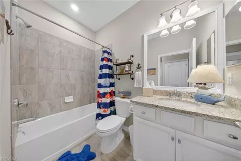 Bath - 19905 Beverly Park Rd, Estero, FL 33928 photo 5 of 5