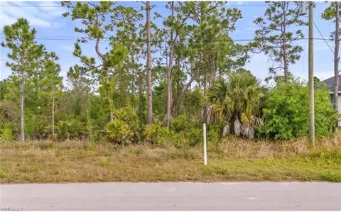 1141 Corry St E, Lehigh Acres, FL 33974 photo 6