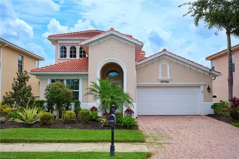 12702 Aviano Dr, Naples, FL 34105