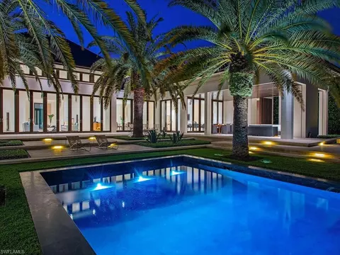 3655 Fort Charles Dr, Naples, FL 34102