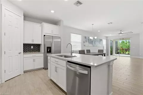 28009 Seasons Tide Ave, Bonita Springs, FL 34135