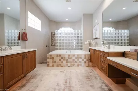 Bath - 1942 Kingfish Rd, Naples, FL 34102 photo 1 of 3