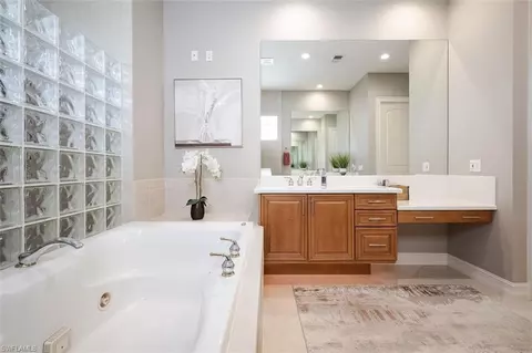 Bath - 1942 Kingfish Rd, Naples, FL 34102 photo 2 of 3