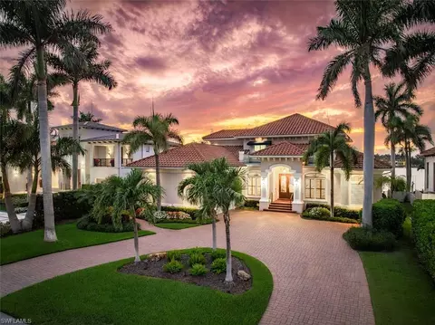 Exterior - 1942 Kingfish Rd, Naples, FL 34102 photo 2 of 10