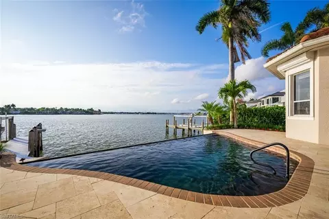 Exterior - 1942 Kingfish Rd, Naples, FL 34102 photo 6 of 10
