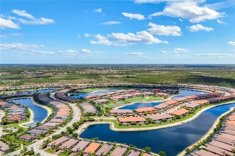 9684 Montelanico Loop #204, Naples, FL 34119