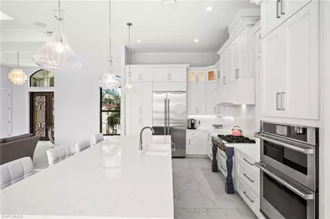 Kitchen - 388 Pine Ave, Naples, FL 34108 photo 3 of 4