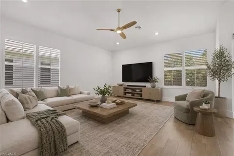 6391 Old Mahogany Ct, Naples, FL 34109