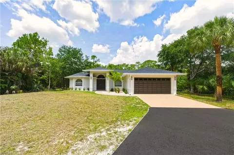 741 9th St SW, Naples, FL 34117