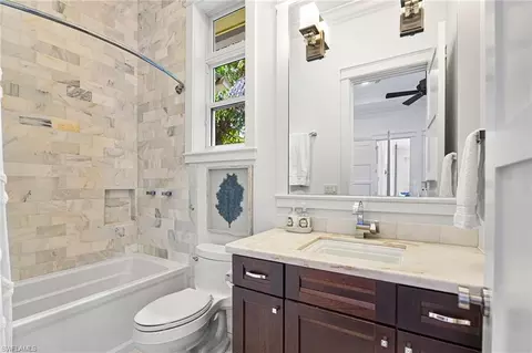Bath - 615 Binnacle Dr, Naples, FL 34103 photo 2 of 4