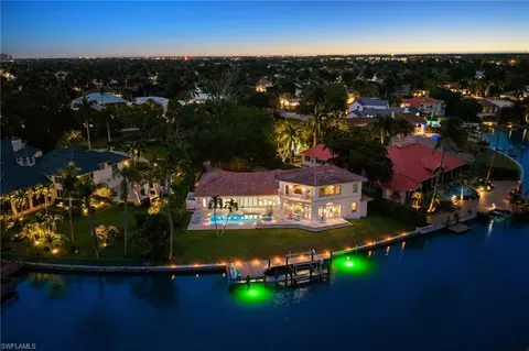 350 Bow Line Bnd, Naples, FL 34103
