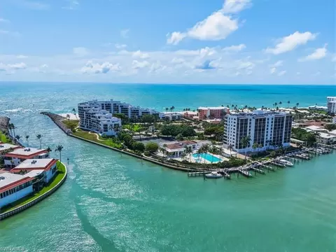 2400 Gulf Shore Blvd N #604, Naples, FL 34103