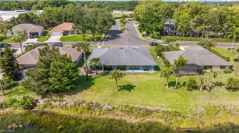 View/Area - 9882 Campbell Cir, Naples, FL 34109 photo 7 of 10