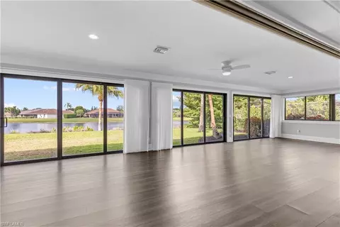Living - 9882 Campbell Cir, Naples, FL 34109 photo 12 of 12