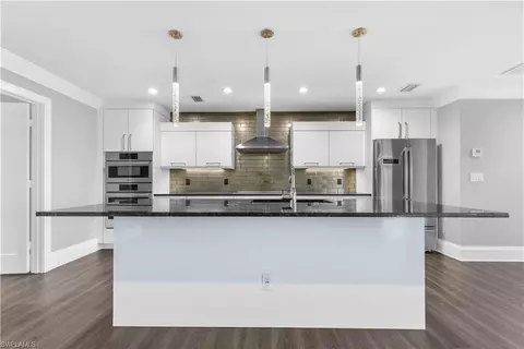Kitchen - 9882 Campbell Cir, Naples, FL 34109 photo 1 of 2