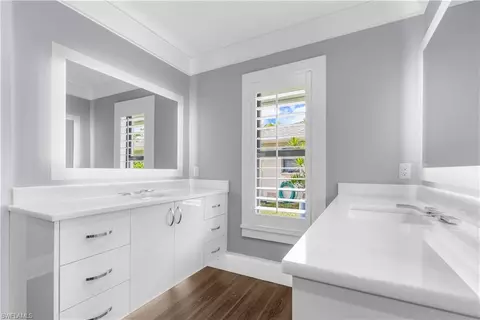 Bath - 9882 Campbell Cir, Naples, FL 34109 photo 4 of 4
