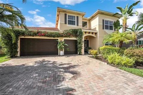 6582 Monterey Pt, Naples, FL 34105
