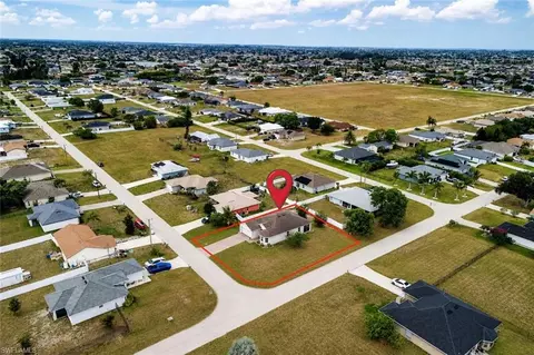 2220 NE 5th Ave, Cape Coral, FL 33909