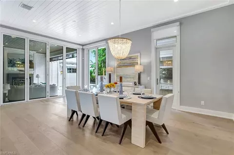 Dining - 160 Broad Ave S, Naples, FL 34102 photo 2 of 3