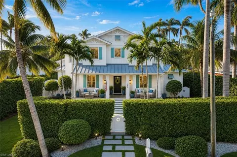 Exterior - 160 Broad Ave S, Naples, FL 34102 photo 7 of 8