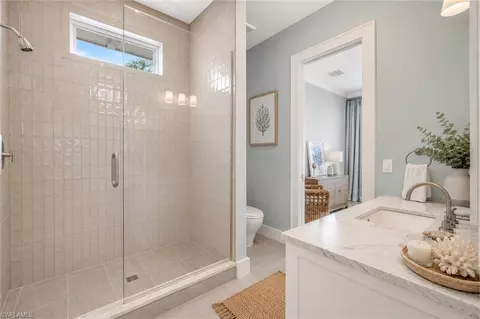 Bath - 160 Broad Ave S, Naples, FL 34102 photo 6 of 6
