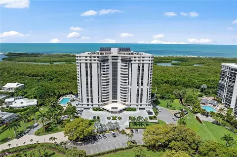 6001 Pelican Bay Blvd #802, Naples, FL 34108